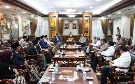 Polri–Kemenhaj Perkuat Koordinasi Internasional, Dorong Penugasan Personel di Arab Saudi untuk Amankan Jemaah Haji